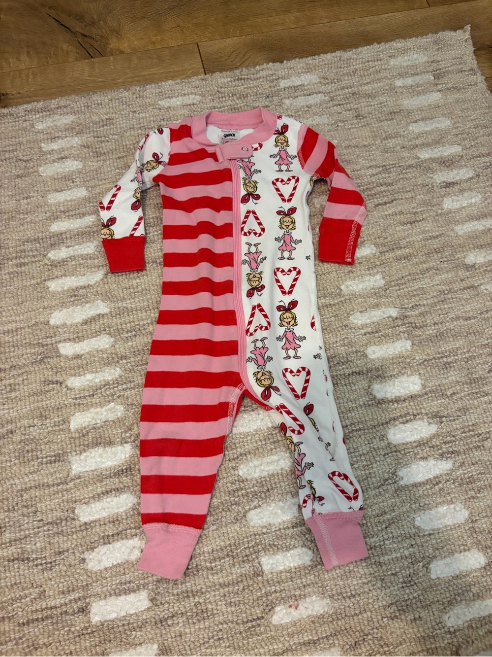 Hanna Andersson grinch pajamas, 6-12m